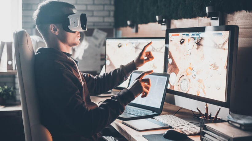 VR and e-Learning
